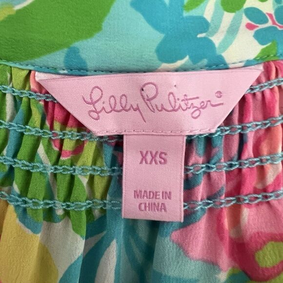 Lilly Women's Elsa Silk Blouse Size XXS Pink Green Elephant Print So A Peeling - Picture 2 of 10